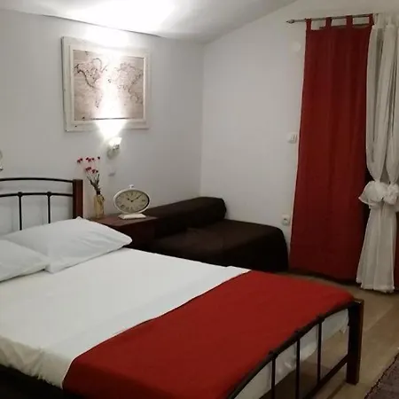Studio In With Seaview, Terrace, Air Condition, Wifi